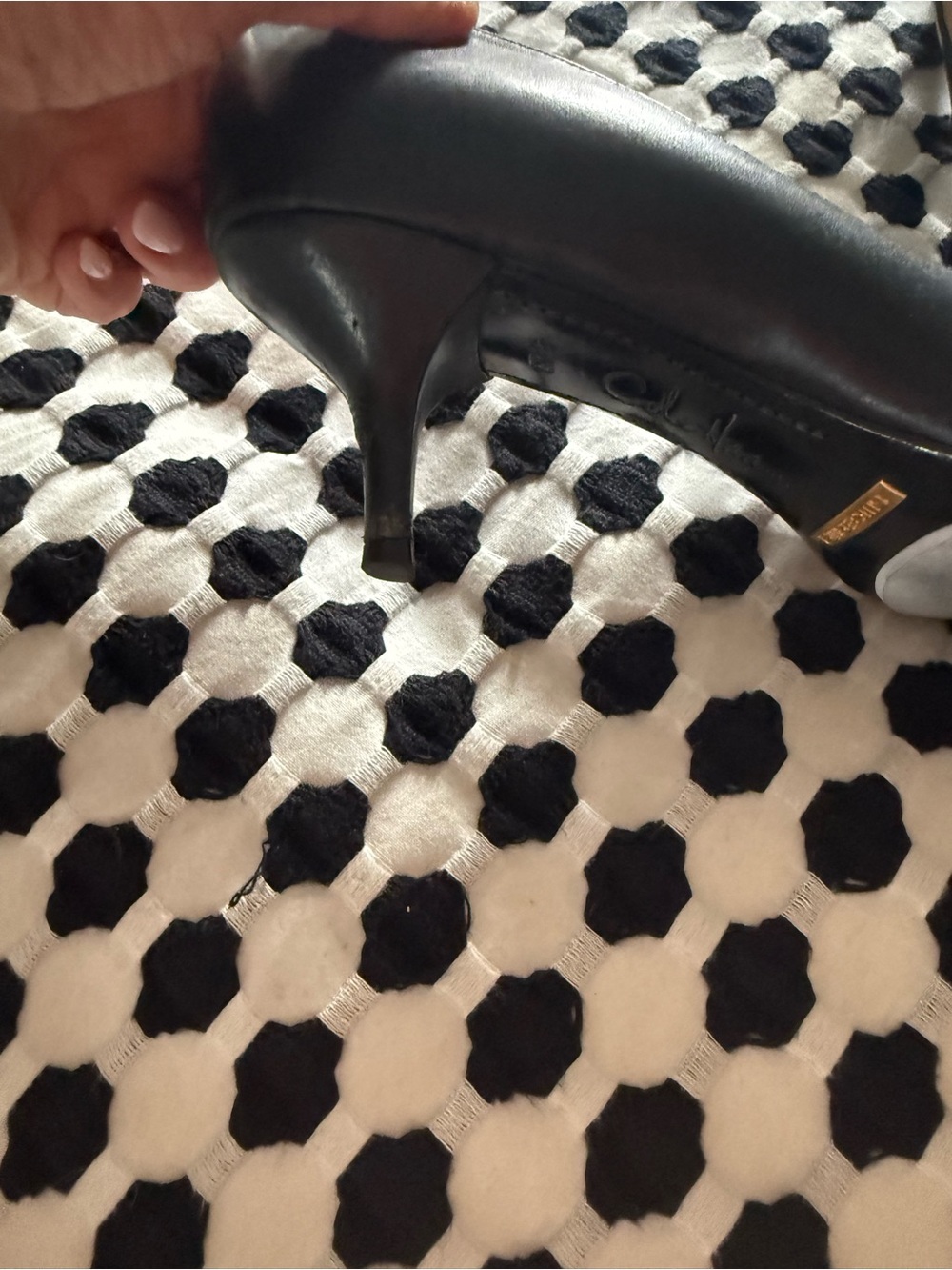 Cole Haan Black Leather Pointed Toe Pumps - Picture 4 of 6